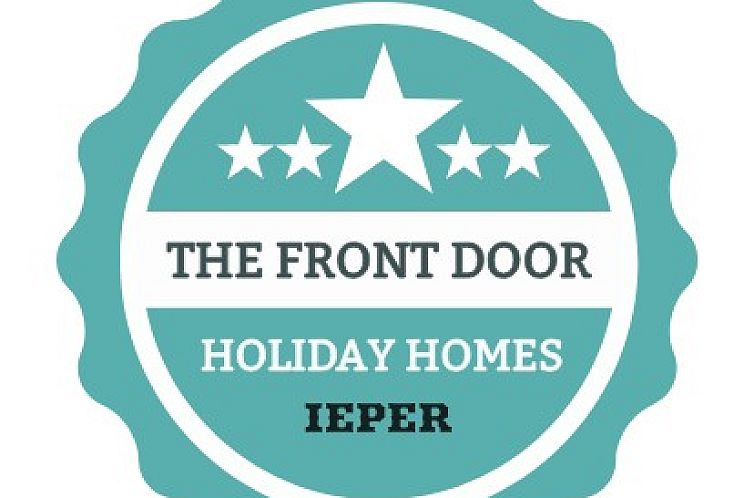 THE FRONT DOOR N°12