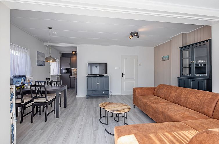 Strandhuys Zeester De Koog