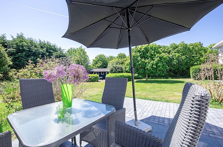 Strandhuys Zeester De Koog