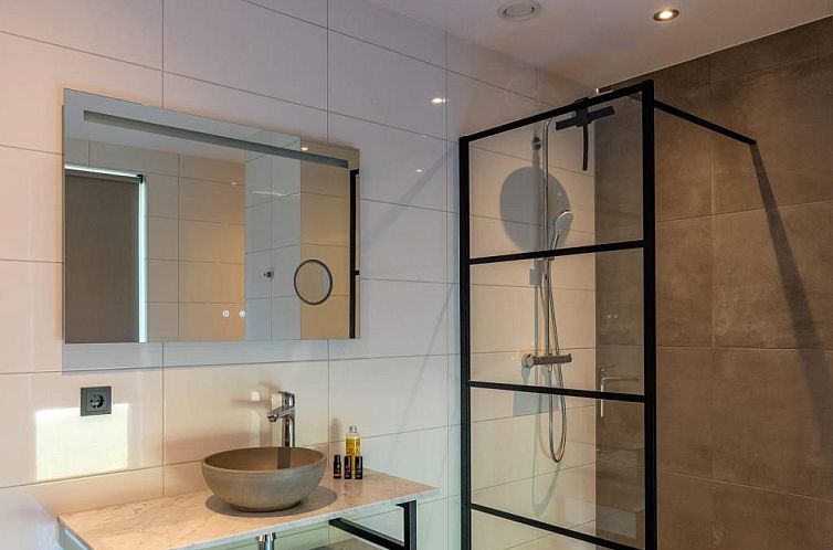 36 - 12 Bonte Specht - BLV allotment nr 4