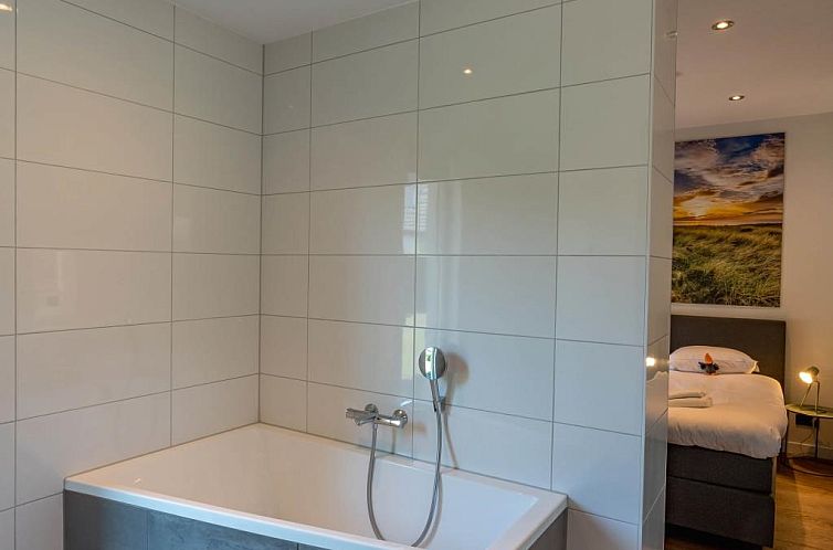 36 - 12 Bonte Specht - BLV allotment nr 4