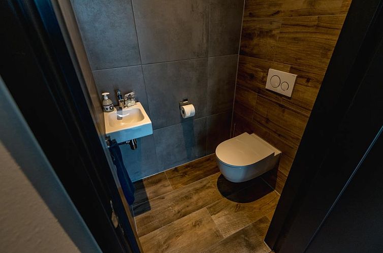 36 - 12 Bonte Specht - BLV allotment nr 4