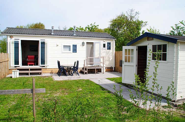 NH010 vacation home in Den Burg Texel with sunny terrace and garden house