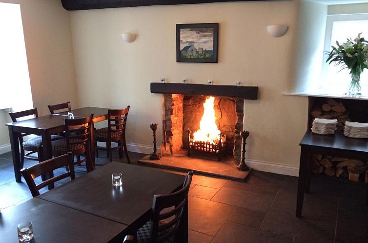 Dragon Inn