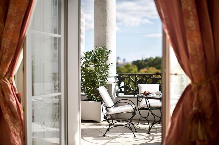 Palais Coburg Hotel Residenz