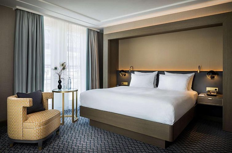 Hilton Vienna Plaza