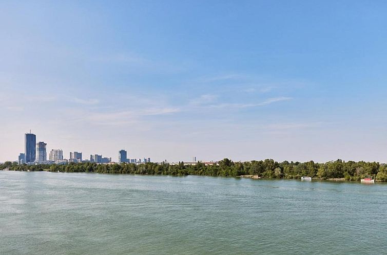 Hilton Vienna Danube Waterfront