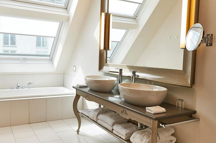 Steigenberger Hotel Herrenhof