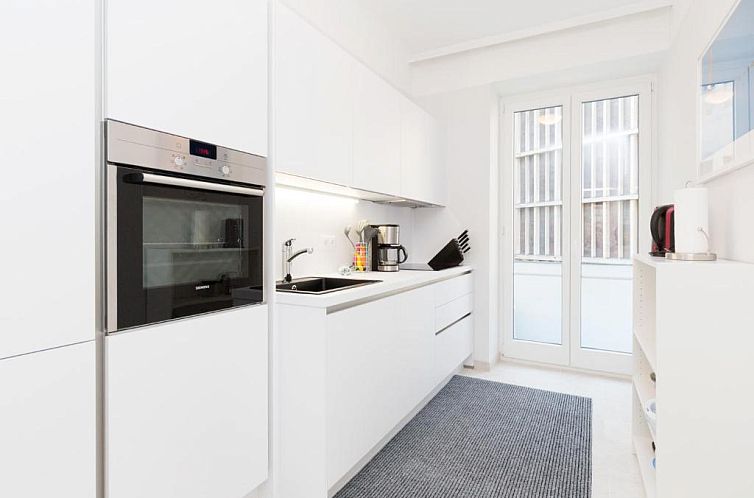 Vienna Apartment 1010