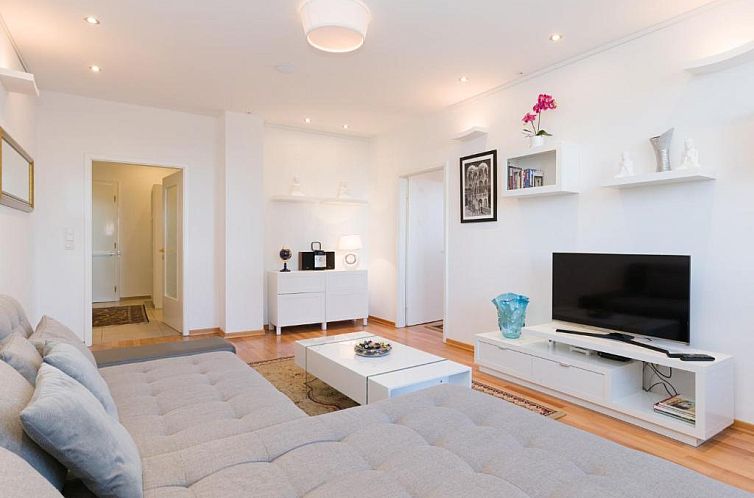 Vienna Apartment 1010