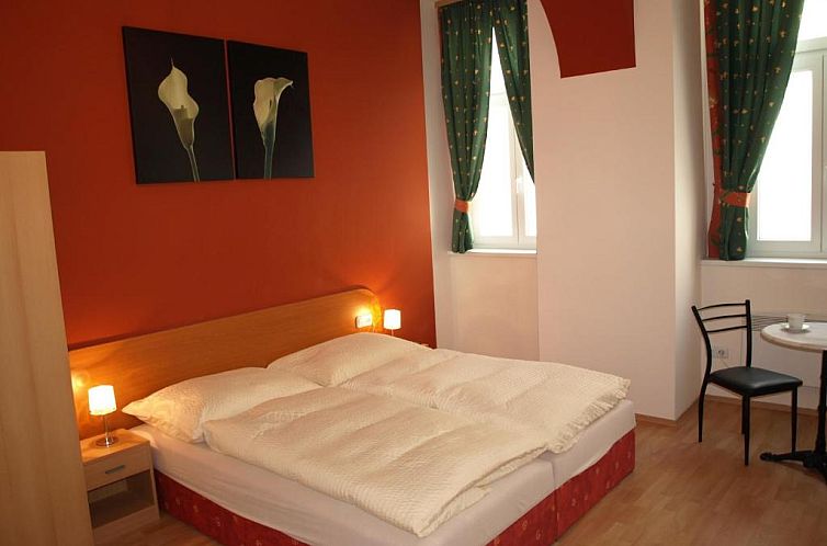 Pension Tal Studios