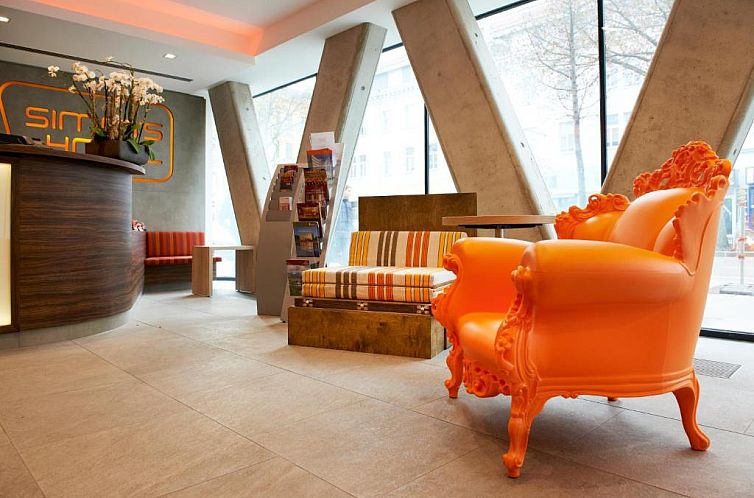 Simm's Hotel