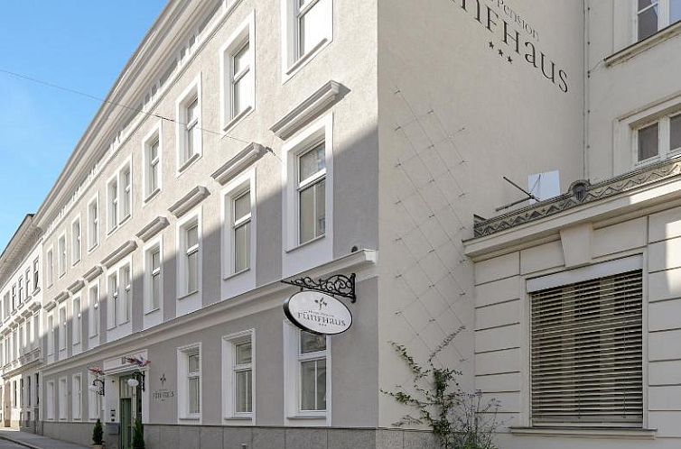 Pension Fünfhaus