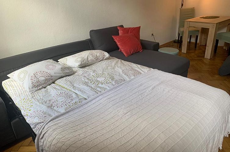 Homelike City Apartment