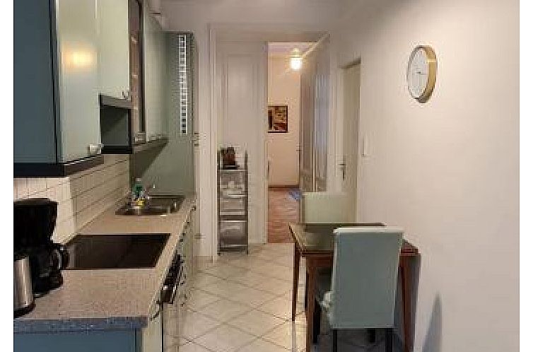 Homelike City Apartment