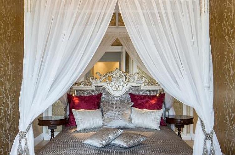 Schloß Schönbrunn Grand Suite