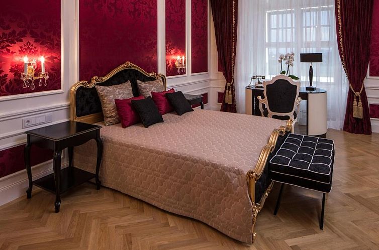Schloß Schönbrunn Grand Suite