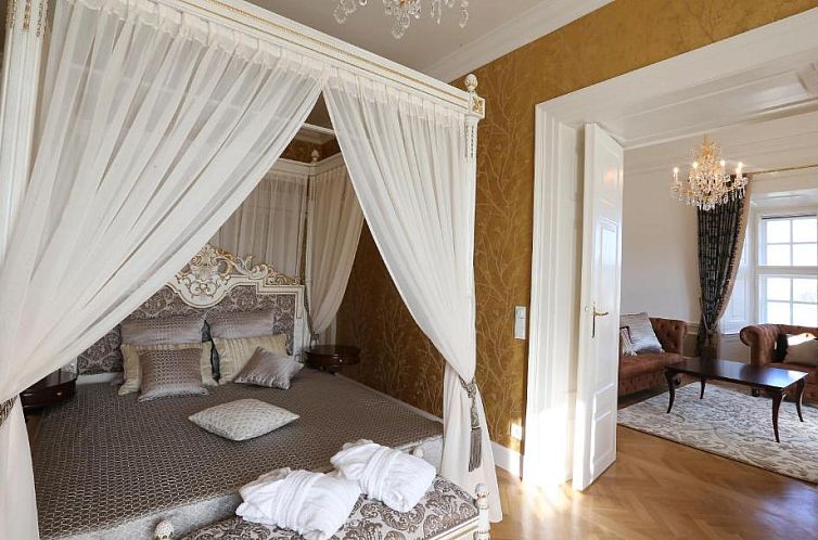 Schloß Schönbrunn Grand Suite