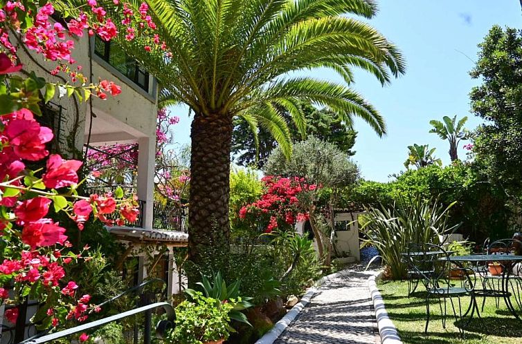 Uma Casa a Beira Sol