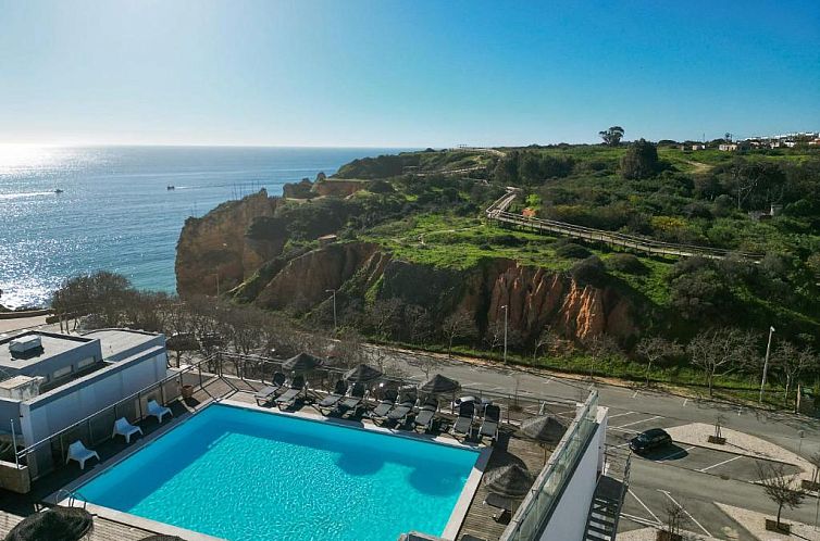 Carvi Beach Hotel