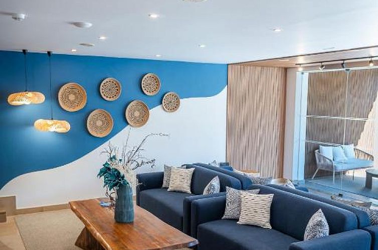 Carvi Beach Hotel