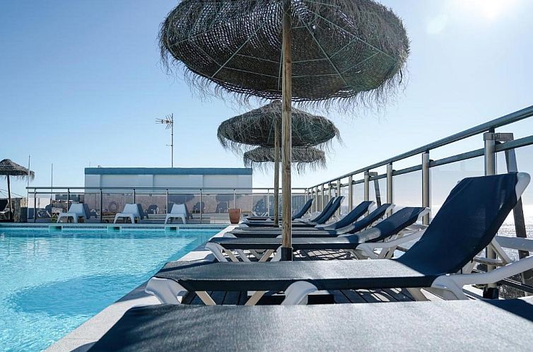Carvi Beach Hotel