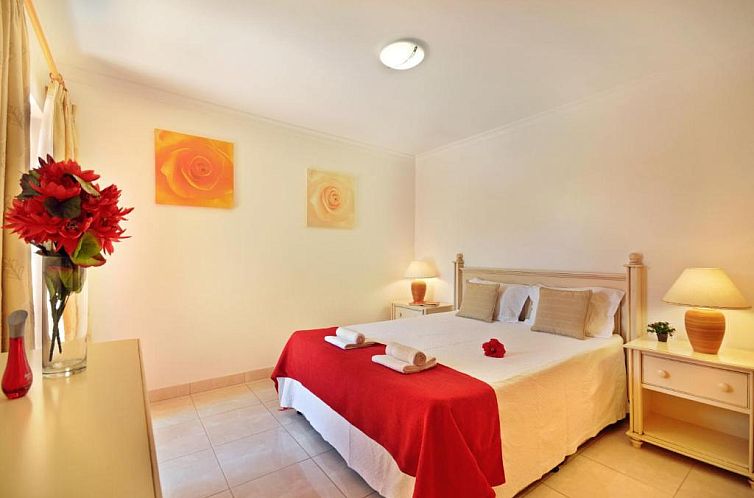Jardim da Meia Praia Resort