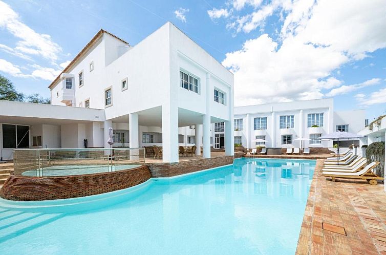 Baluarte da Vila Apartments