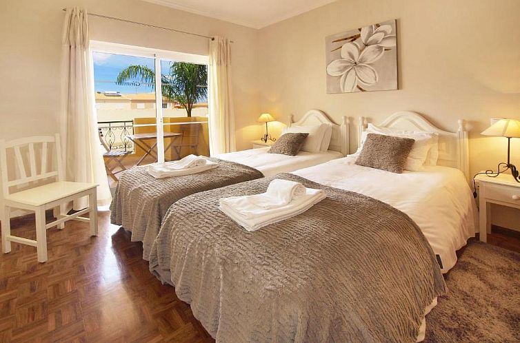 Giramar Apartamentos Turisticos
