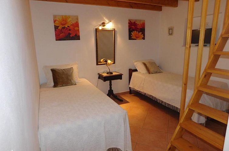 Dinas Guesthouse