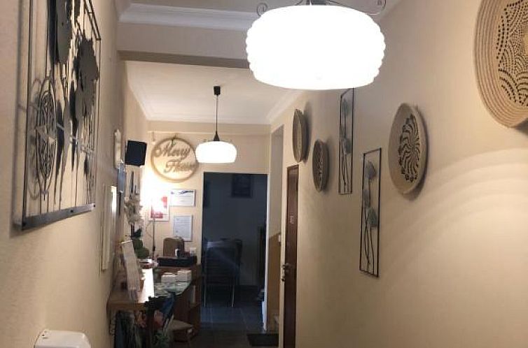 Merry's House