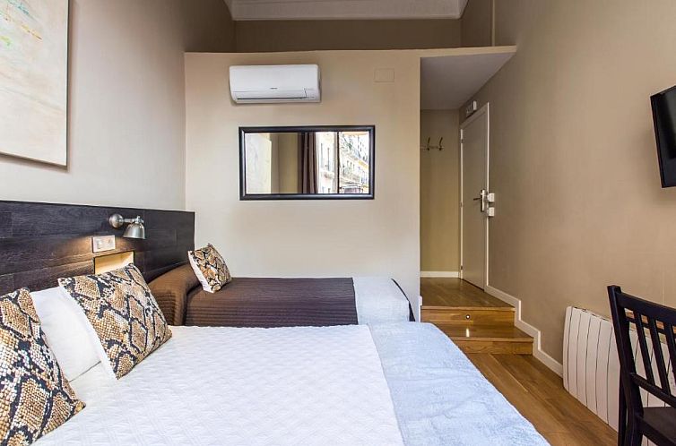 El Born Guest House by Casa Consell