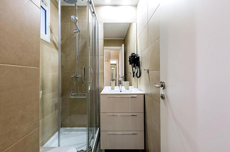 El Born Guest House by Casa Consell