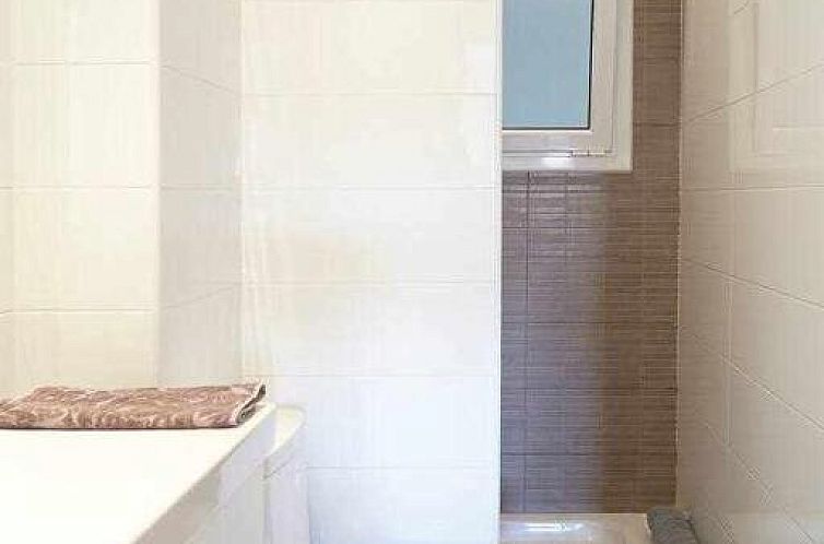 SAGRADA FAMILIA VIEWS Nos preocupa su seguridad