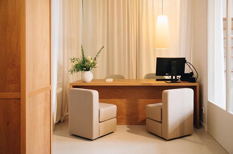 H La Paloma Adults Only