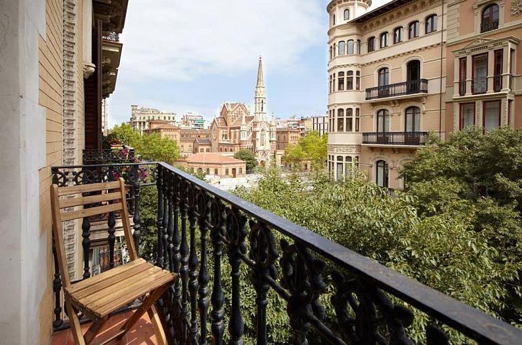 Beautiful apartment in Eixample