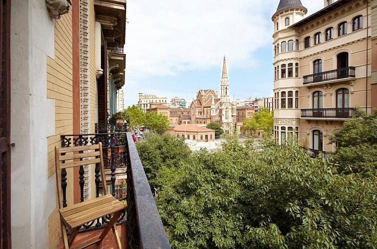 Beautiful apartment in Eixample