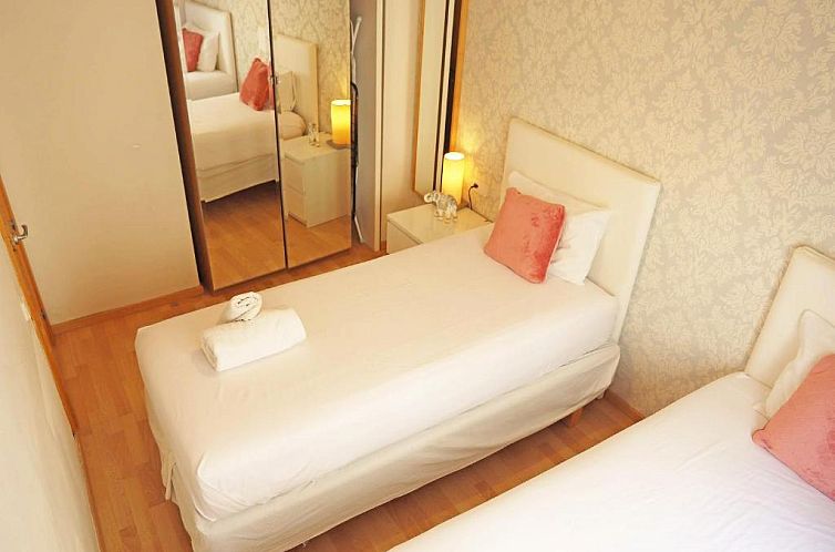 Old town ramblas apartments with Bcn-Rentals