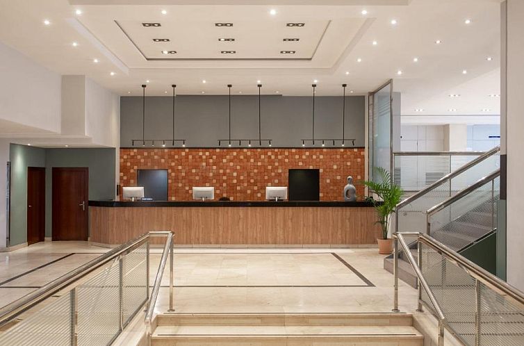 Guest house 01159918 - Apartment Madrid - Hotel Madrid Alameda Aeropuerto, Affiliated by Meliá