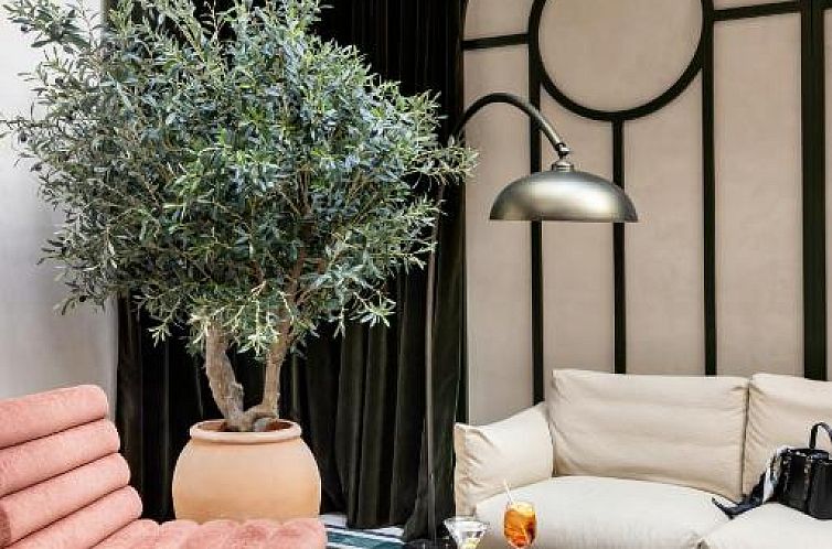 TÓTEM Madrid, a Small Luxury Hotel of the World