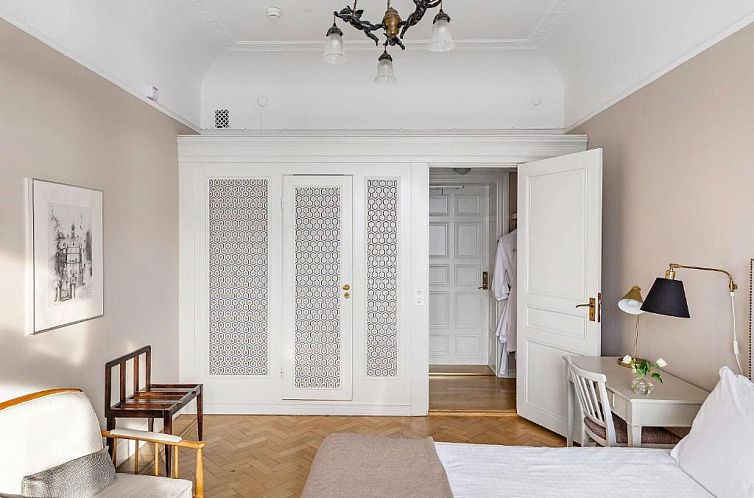 Hotel Esplanade; Sure Hotel Collection by Best Western