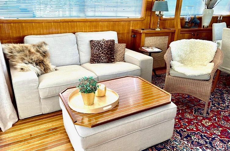 Mälardrottningen Yacht Hotel & Restaurant