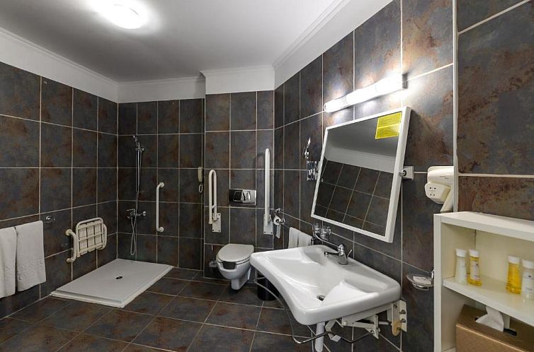 Phoenicia Grand Hotel