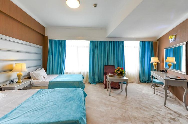 Phoenicia Grand Hotel