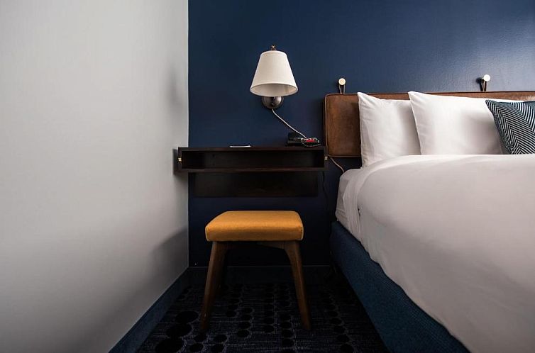 U Hotel Fifth Avenue