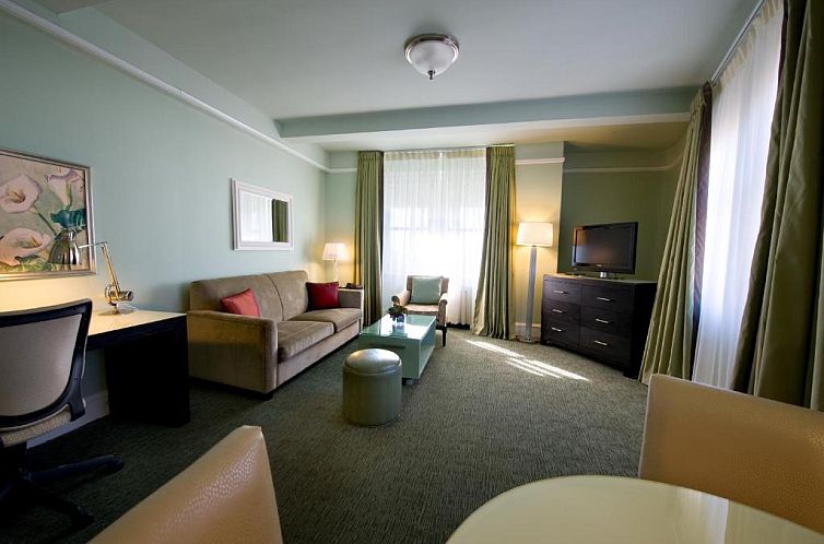 Hotel Beacon