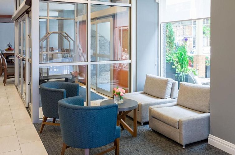 Holiday Inn Express New York City Chelsea, an IHG Hotel