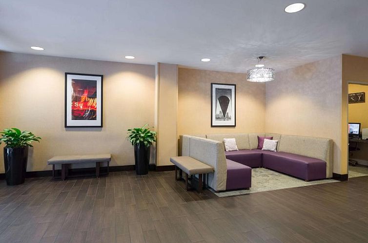 Hampton Inn Manhattan - Times Square South