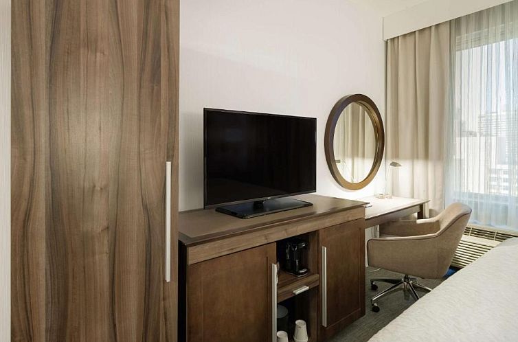 Hampton Inn Manhattan - Times Square South