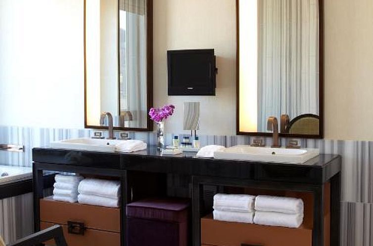 The Dominick Hotel